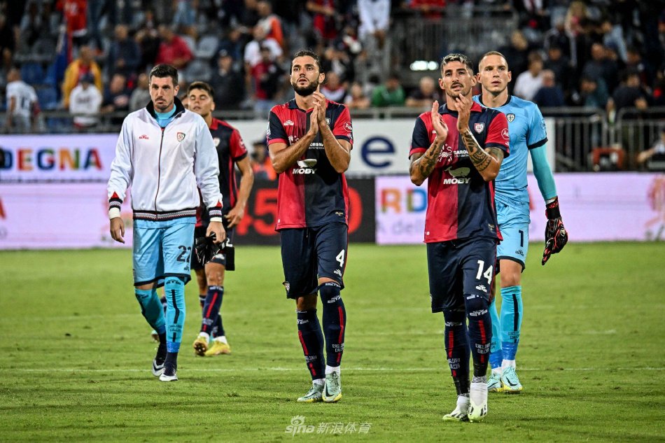 地通过近台 地通过近台